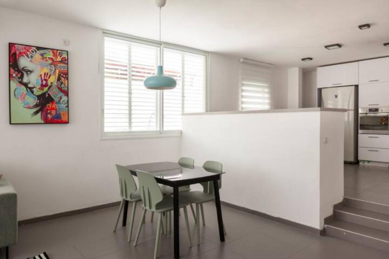 Oַ&O Group-Amazing Apt Bat-Yam 3 Min Walk To Beach Bat Yam Esterno foto